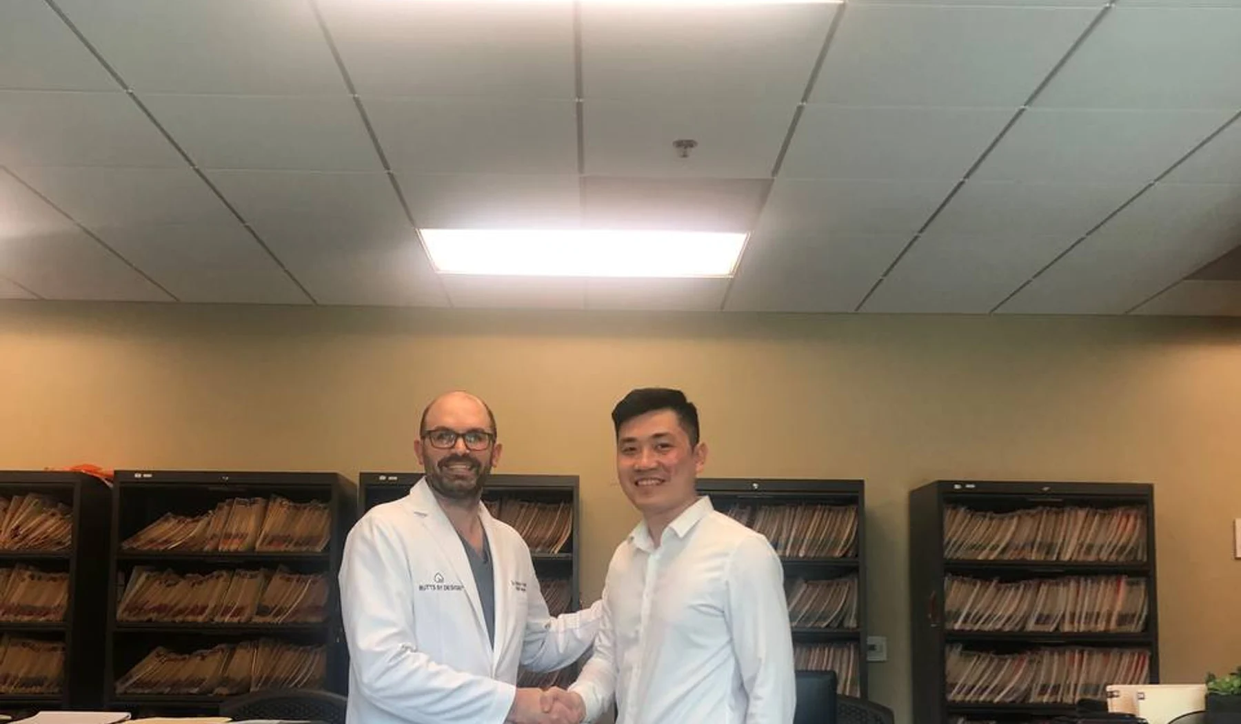 Tu nghiệp VASER Lipo và MicroAire tại California