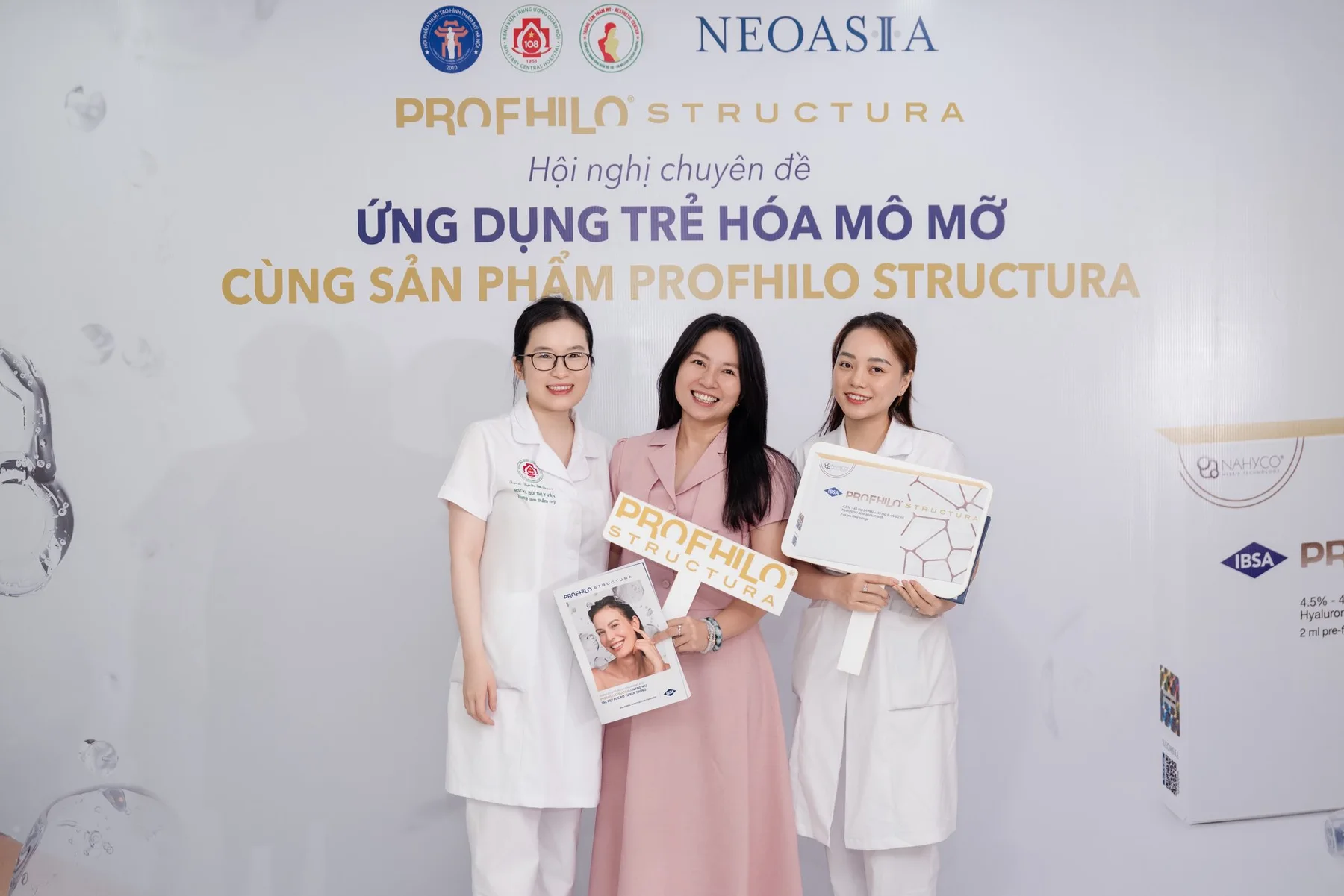 BS.CKI Nguyễn Vân Anh trong chương trình đào tạo Profhilo Structura